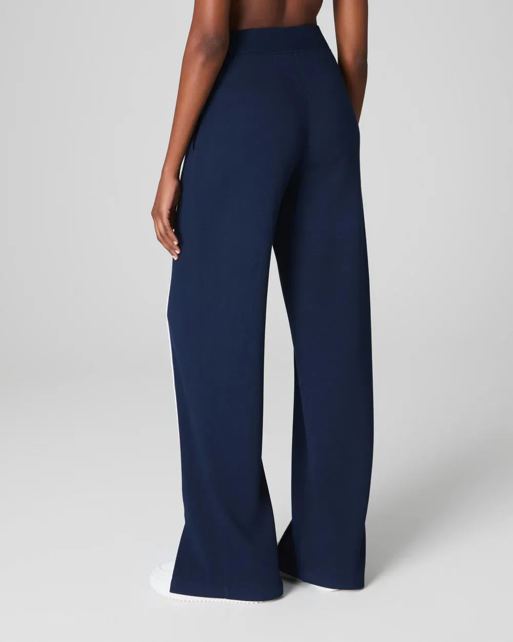 AirEssentials Pique Straight Leg Pant - Timeless Navy