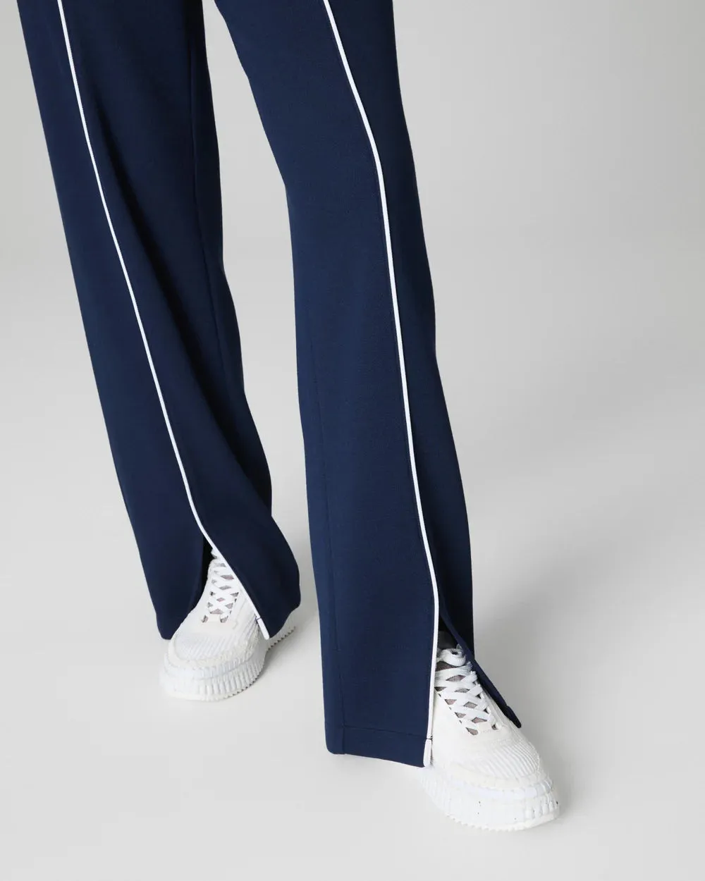 AirEssentials Pique Straight Leg Pant - Timeless Navy