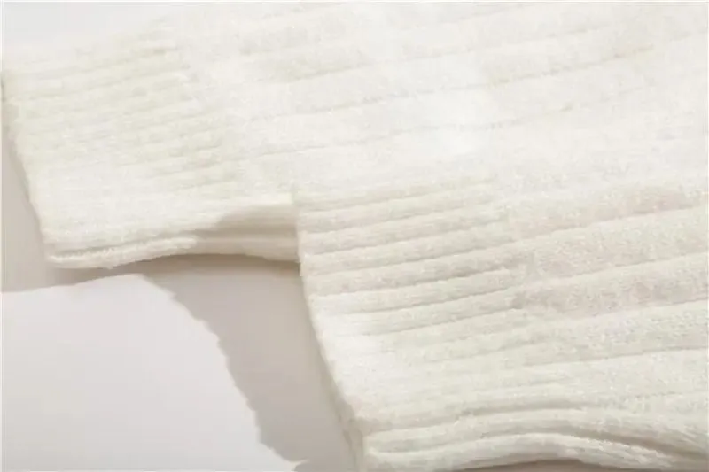 Handsome T-shirt Fake Two-piece Knitted Sweaters
