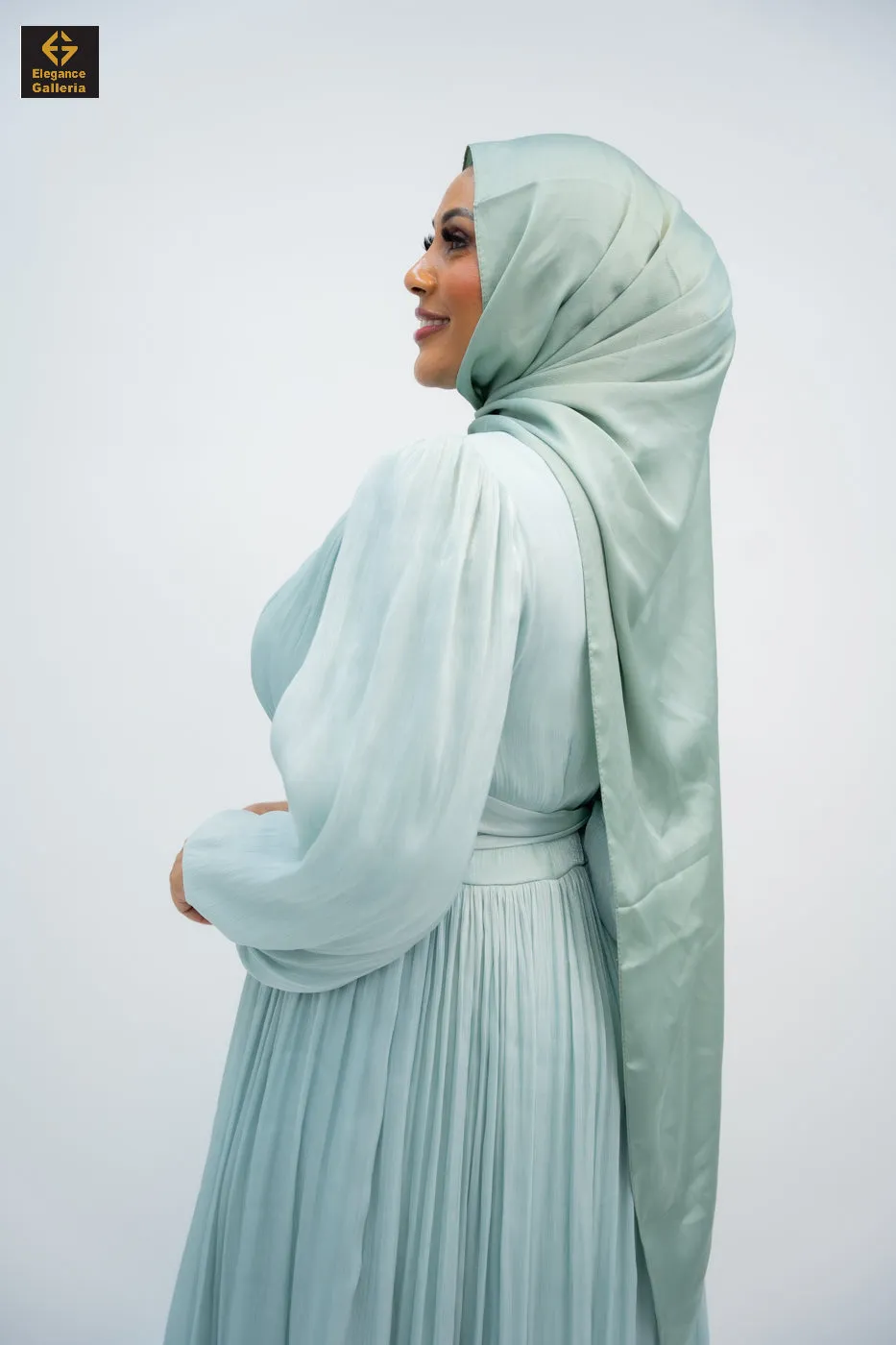 Naurren Dress