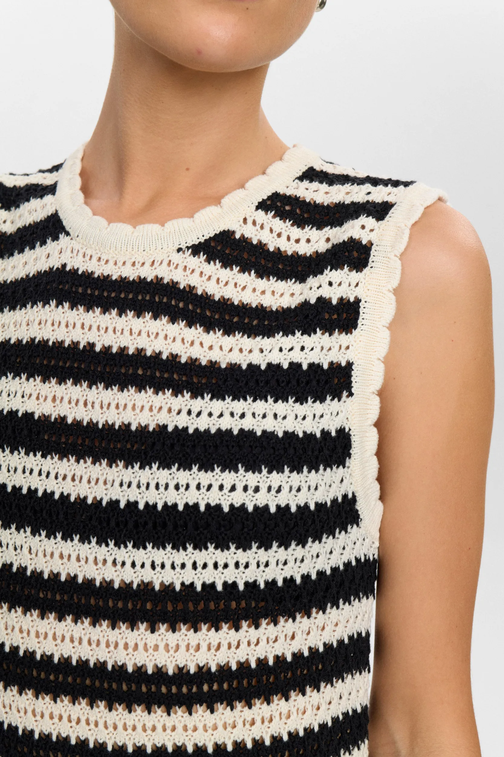 Villia Dress
