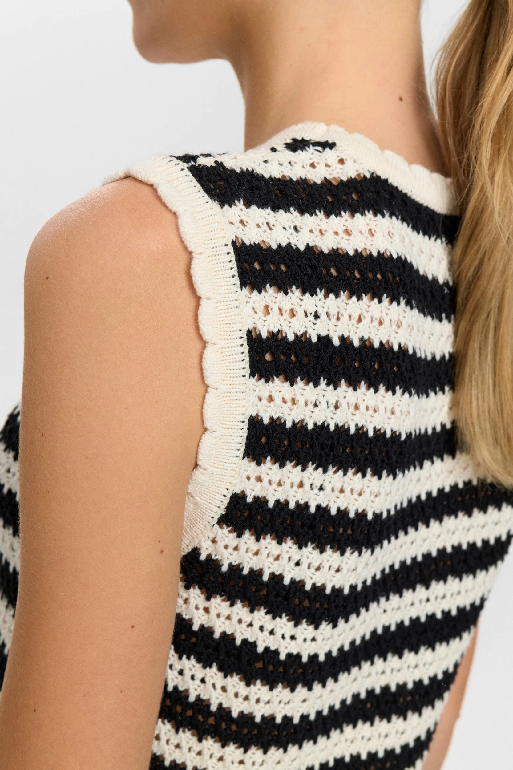 Villia Dress